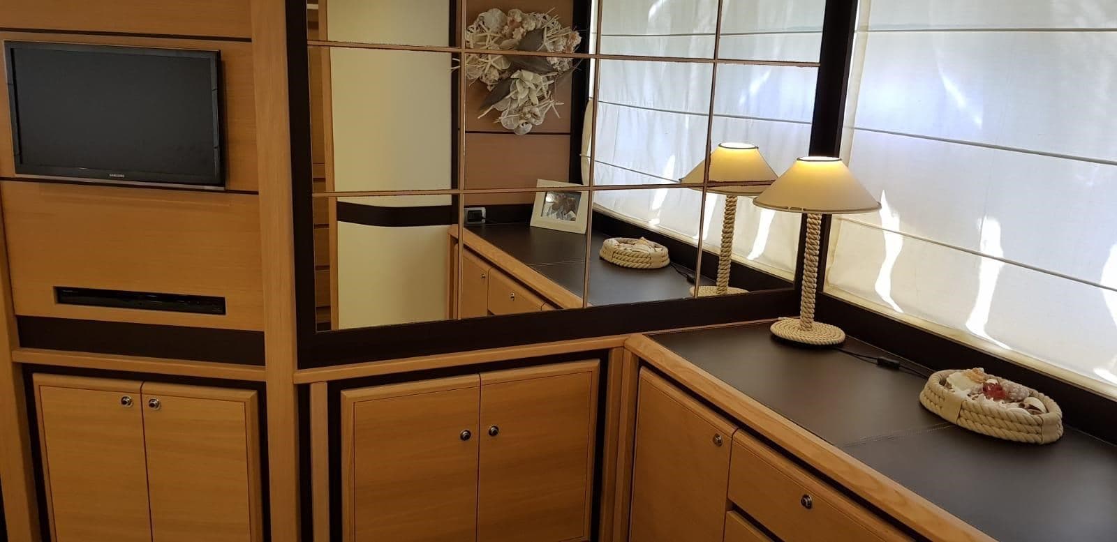 Abacus Marine Abacus 61 - Interior View Abacus Marine Abacus 61 - Interior View