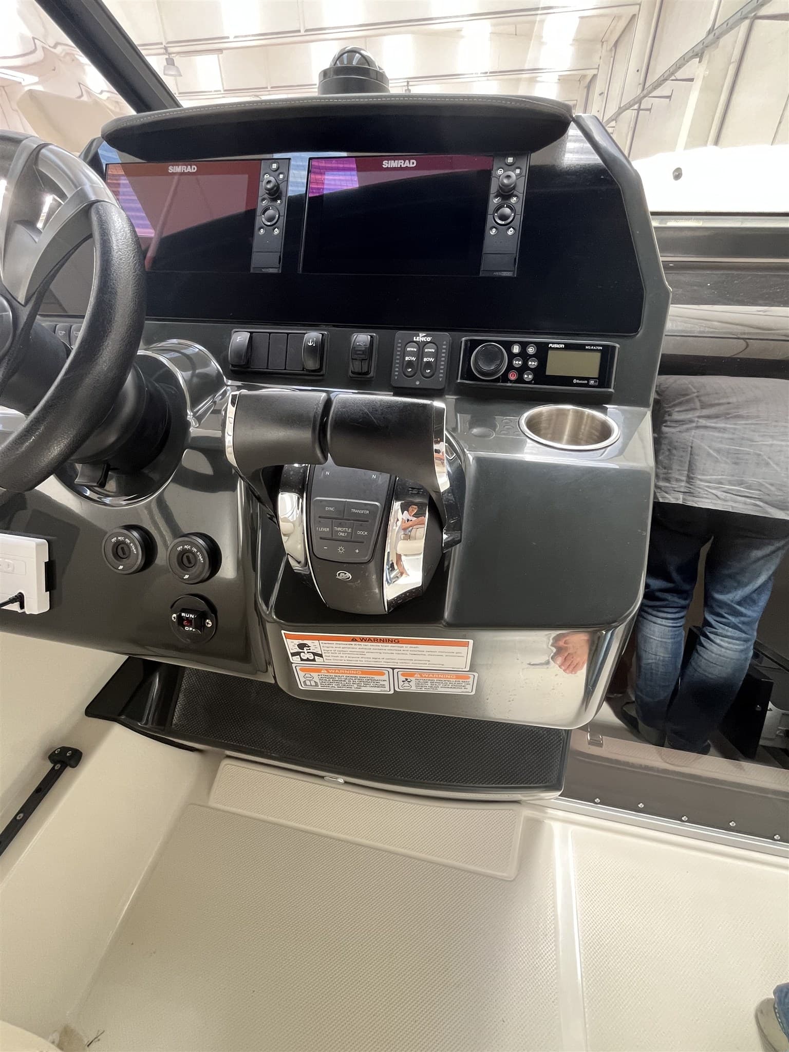 Quicksilver Active 875 sundeck usato - foto hero 9