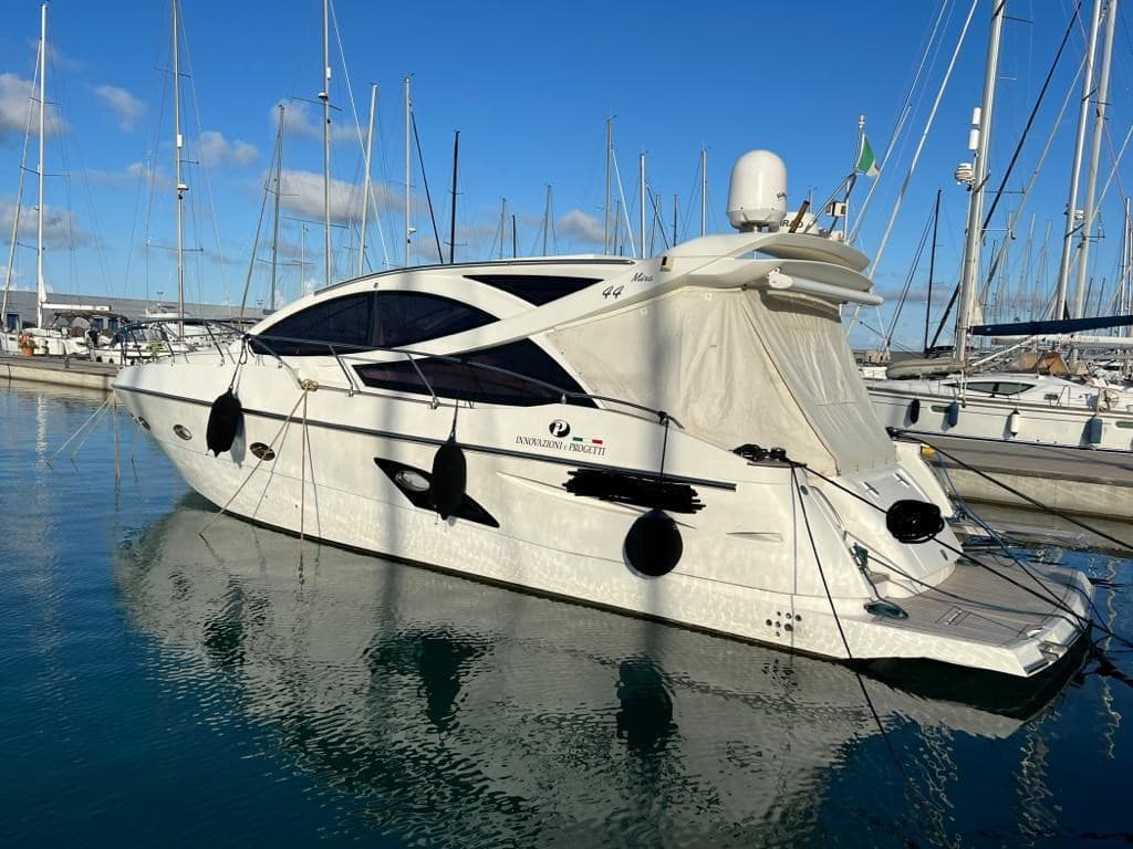 Innovazioni e Progetti Mira 44 Ht Sc - Interior View Innovazioni e Progetti Mira 44 Ht Sc - Interior View