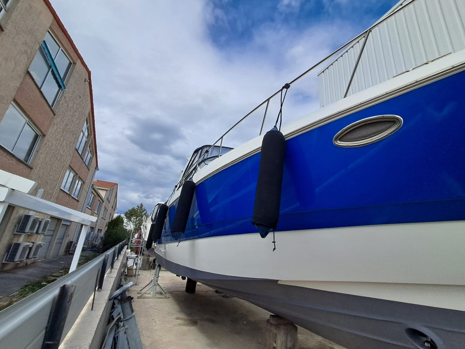 Cruiser 3672 - Interior View Cruiser 3672 - Interior View