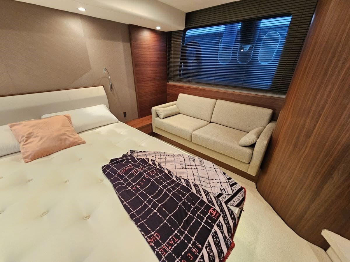 Princess Yachts V 52 gebraucht - Hauptbild 18