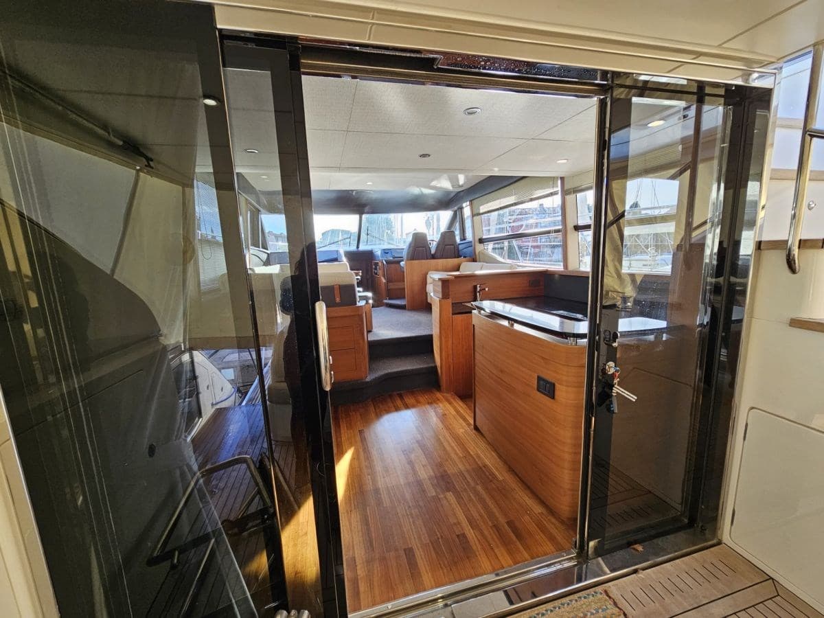 Princess Yachts V 52 gebraucht - Hauptbild 7