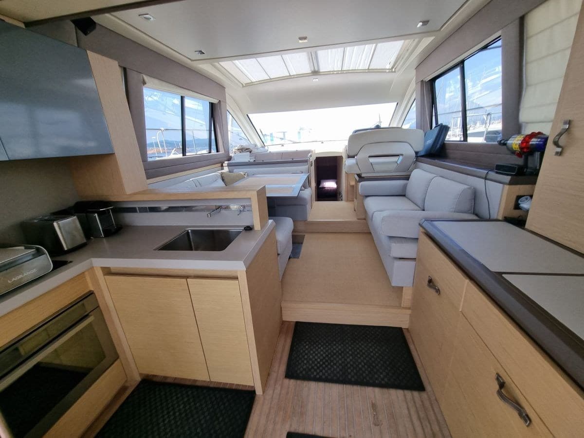Beneteau MONTE CARLO 5S gebraucht - Hauptbild 6
