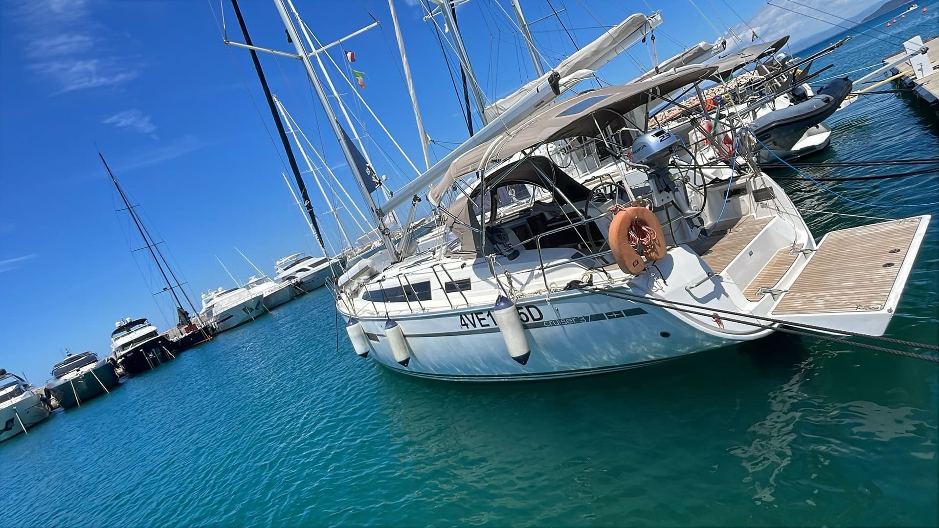 Bavaria 37 Cruiser usato - foto hero 10