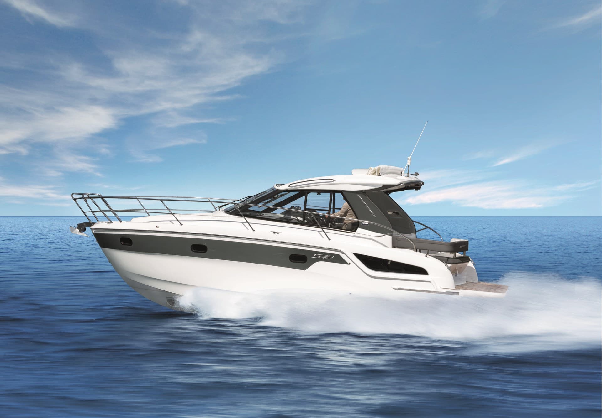 Bavaria S 33 Hard Top d'occasion - image hero 4