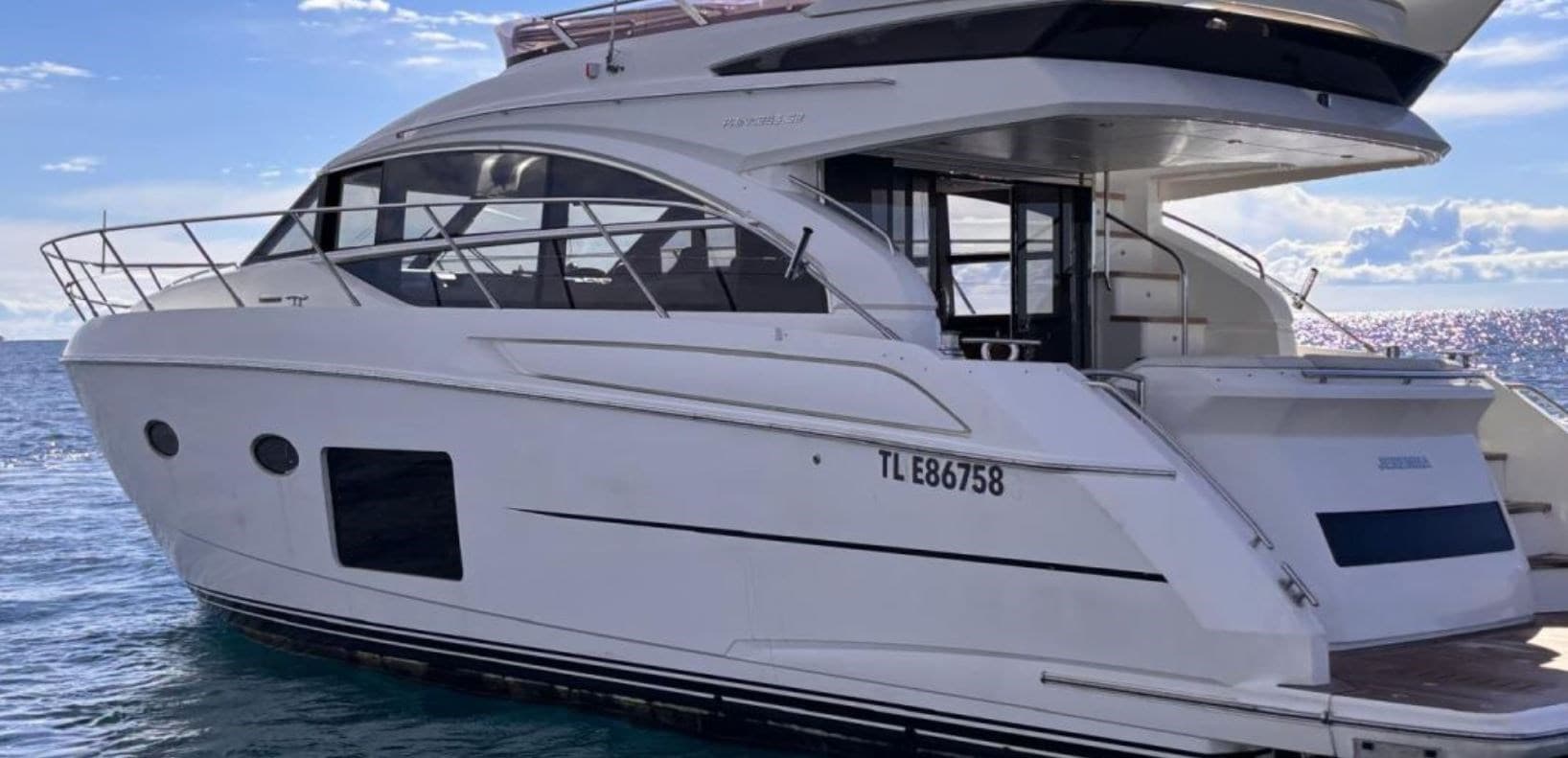 Princess Yachts V52 Fly - Main View Princess Yachts V52 Fly - Main View