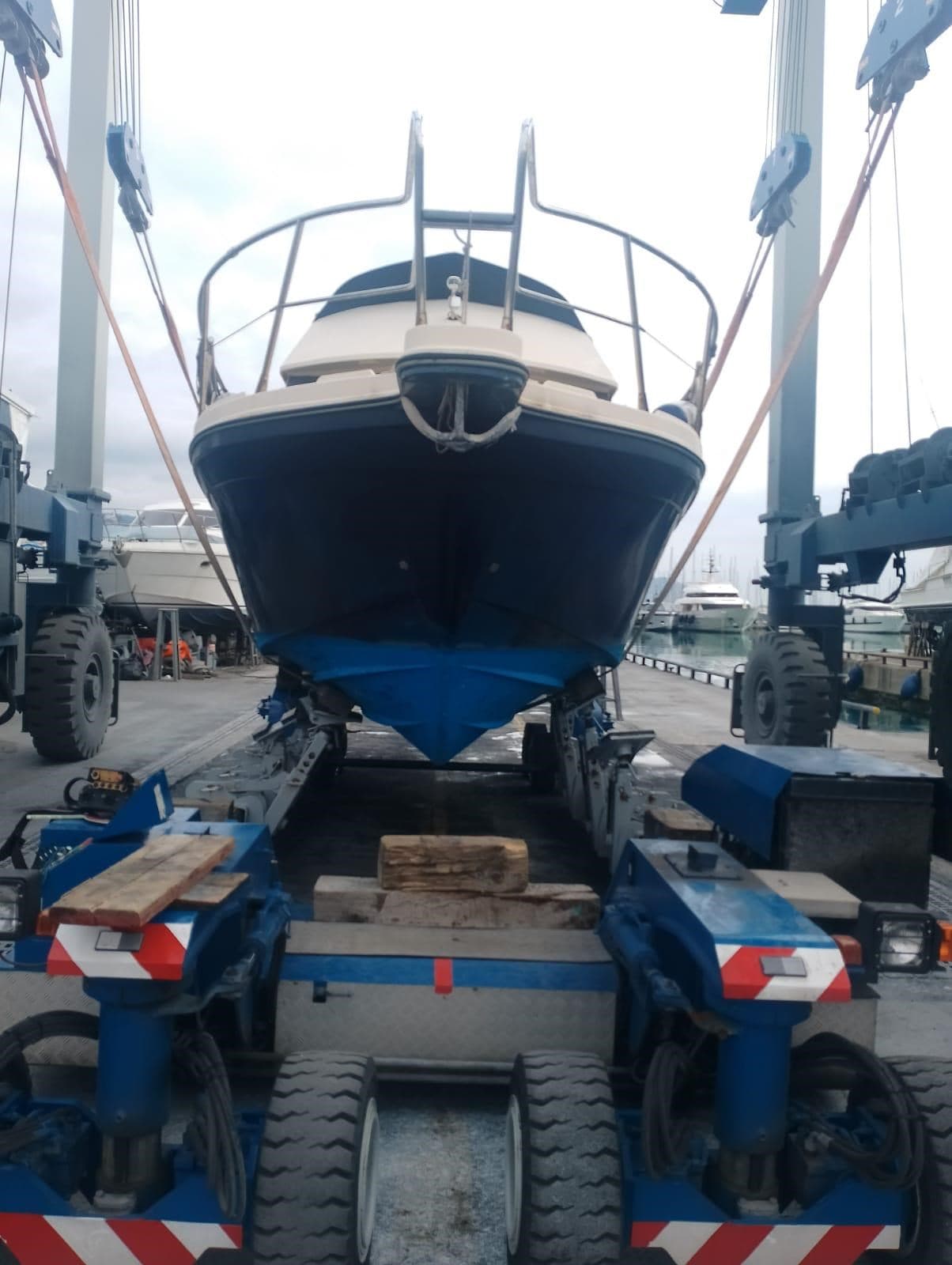 Bellcraft BELLCRAFT 900 usato - foto hero 16