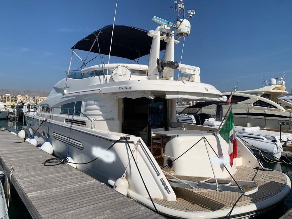 Fairline Squadron 62 - Main View Fairline Squadron 62 - Main View