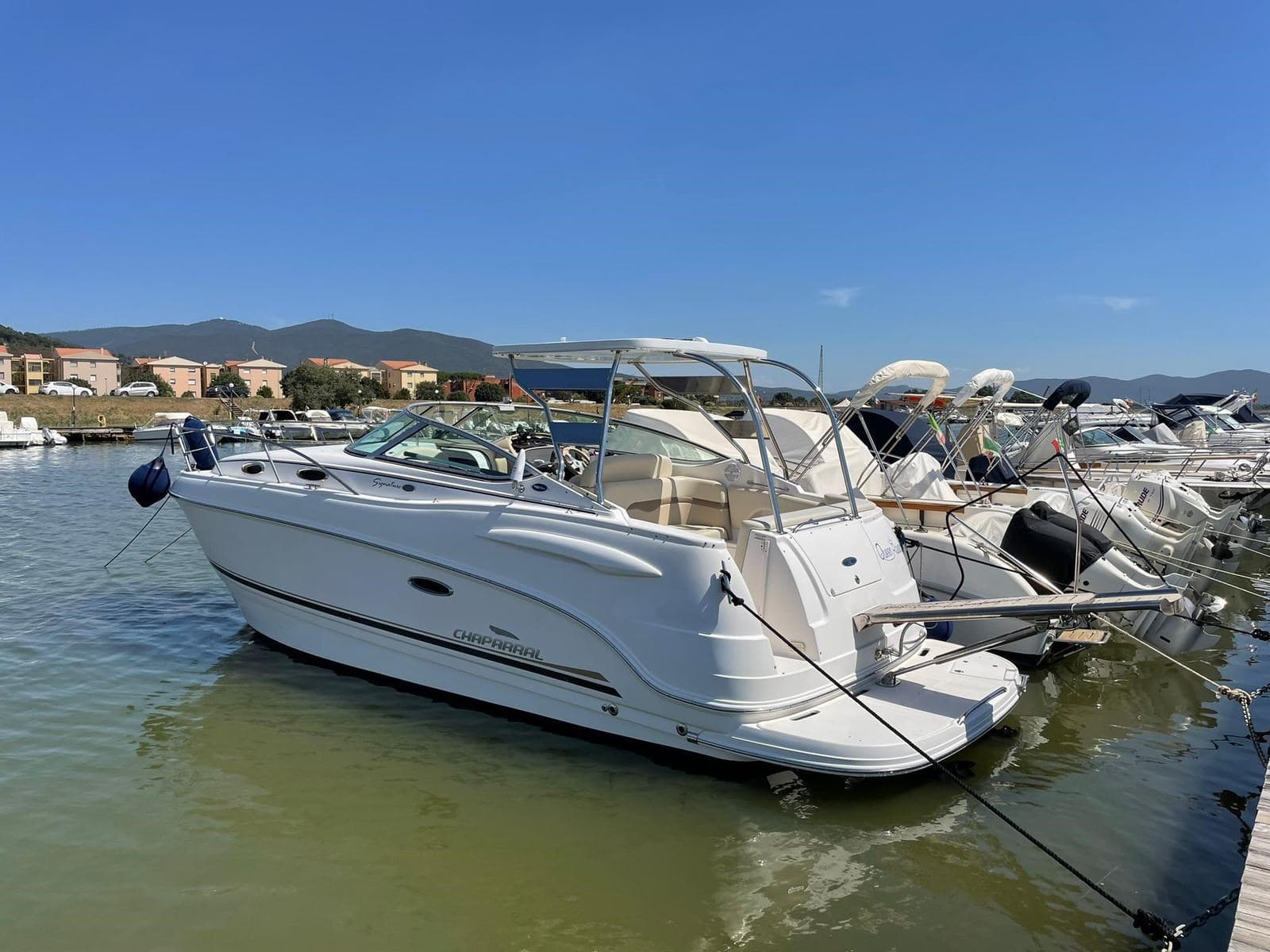Chaparral 27 usato - vista principale
