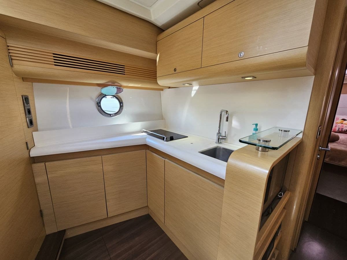 Beneteau Flyer GT 44 HT usato - foto hero 10