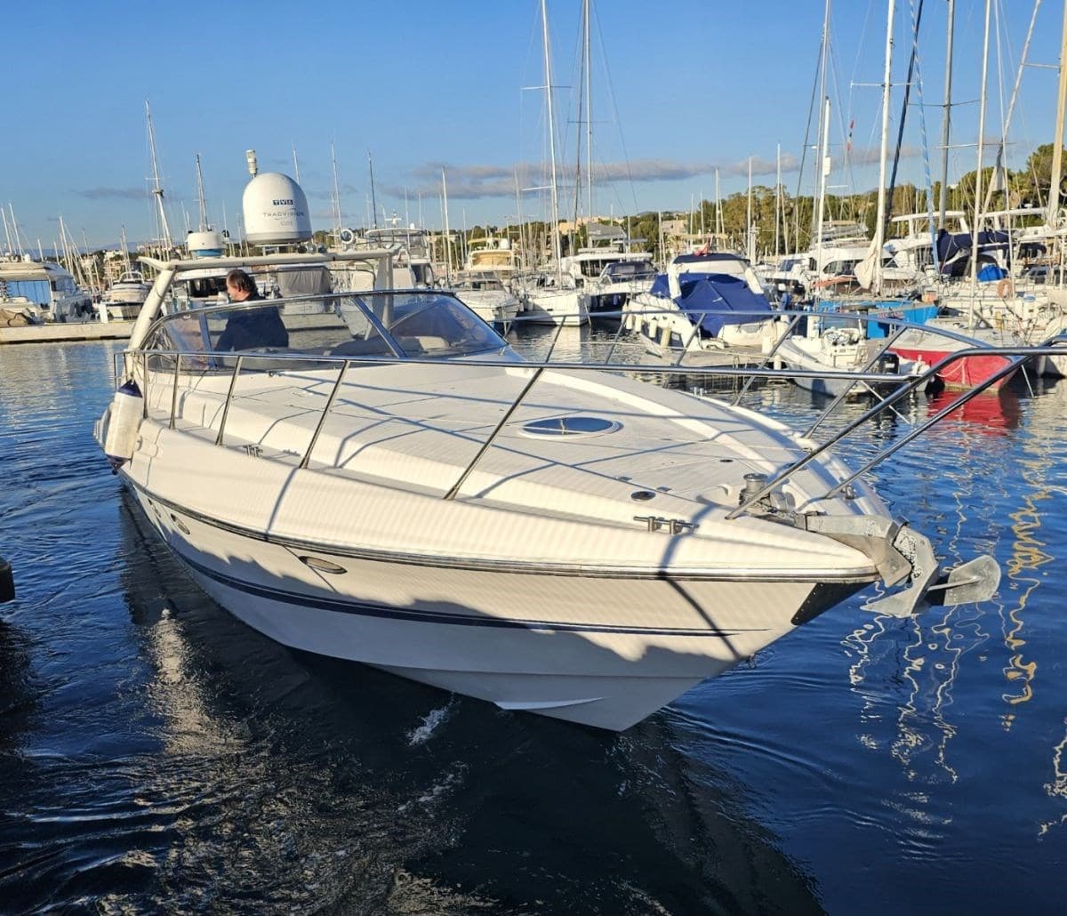 Sunseeker Camargue 47 - Deck View Sunseeker Camargue 47 - Deck View
