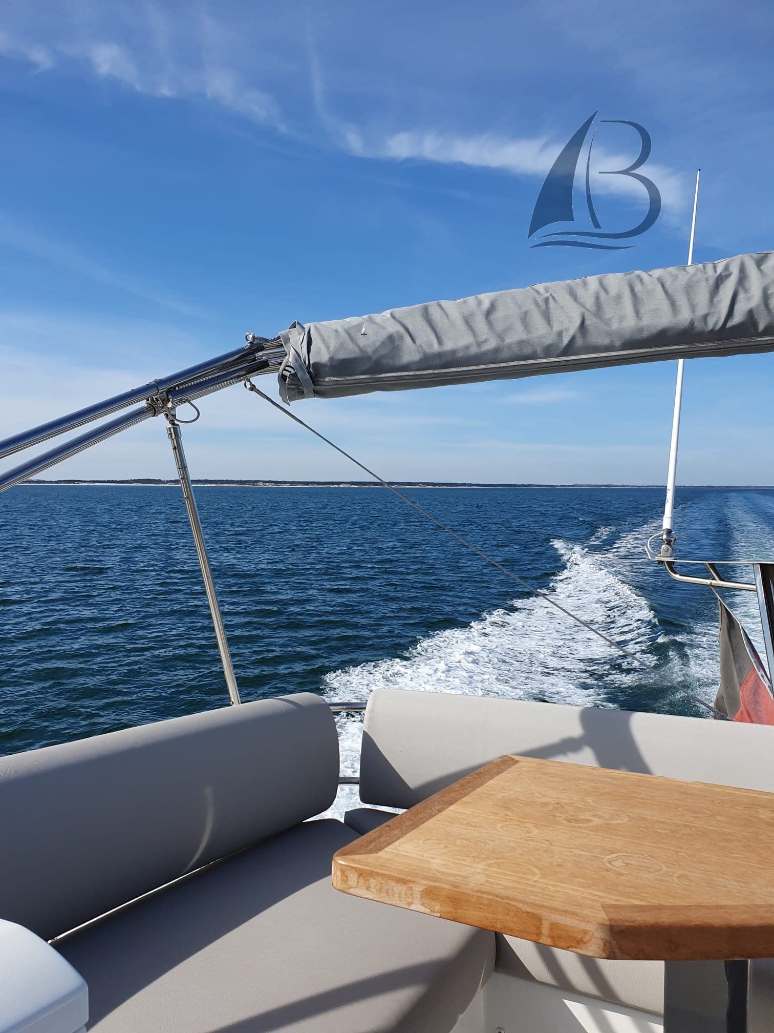 Prestige Yachts Prestige 420 Fly usato - foto hero 5