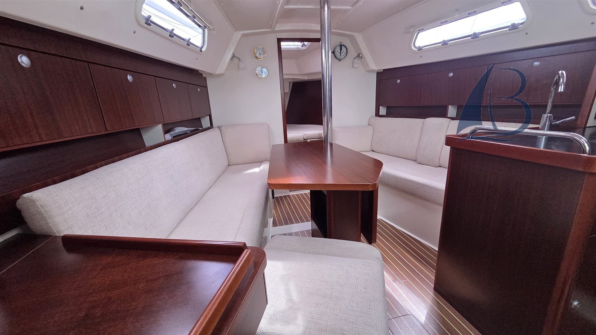 Hanse Hanse 320 used - hero image 19
