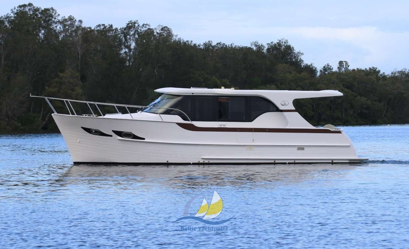 Integrity 380 Sx - Detail View 1 Integrity 380 Sx - Detail View 1