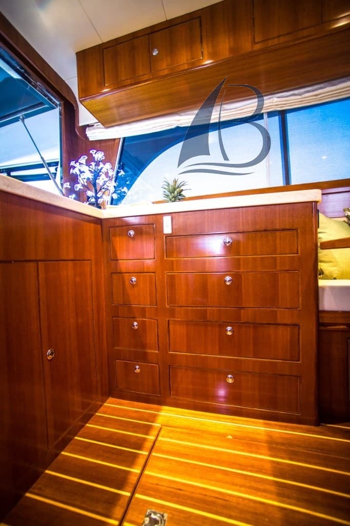 Integrity Motor Yachts Integrity 440 Sedan usato - foto hero 11