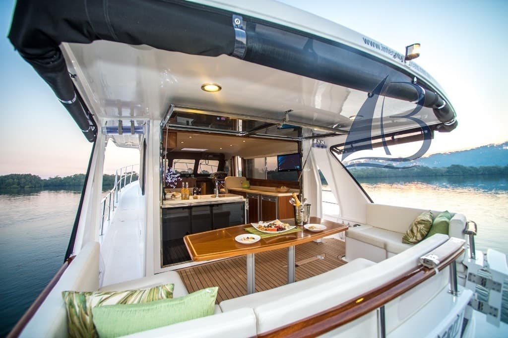 Integrity Motor Yachts Integrity 440 Sedan usato - foto hero 8