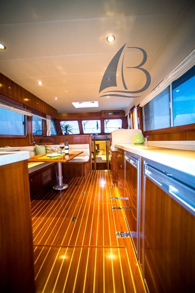 Integrity Motor Yachts Integrity 440 Sedan usato - foto hero 10
