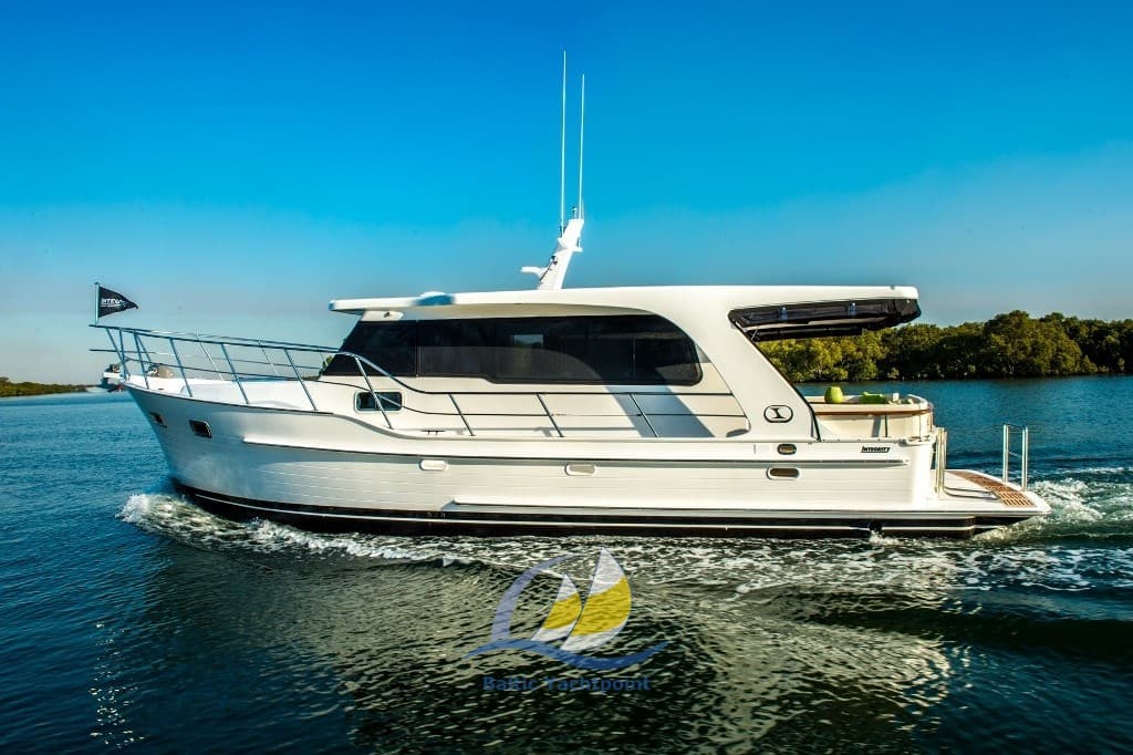 Integrity Motor Yachts Integrity 440 Sedan - Detail View 1 Integrity Motor Yachts Integrity 440 Sedan - Detail View 1