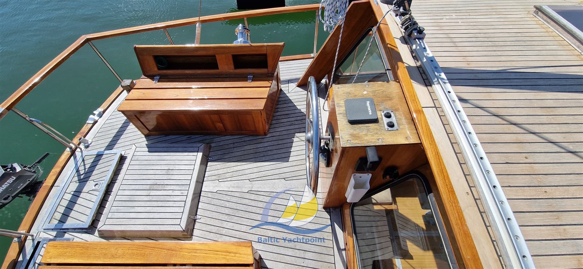 Finmar Fimar 36 - Detail View 1 Finmar Fimar 36 - Detail View 1