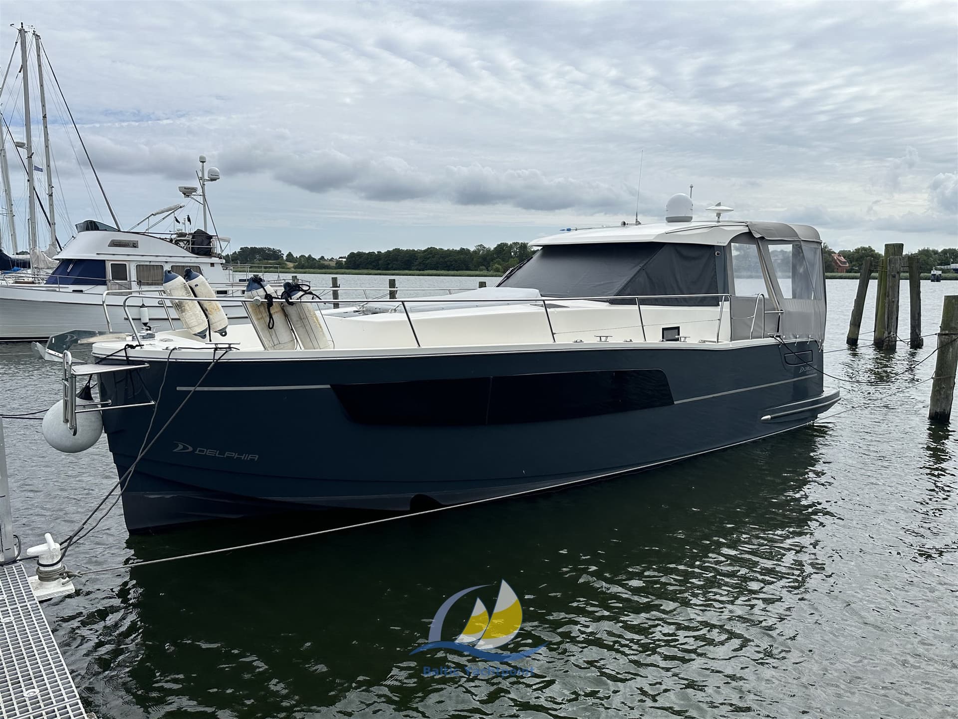 Delphia 1100 S Escape - Main View Delphia 1100 S Escape - Main View