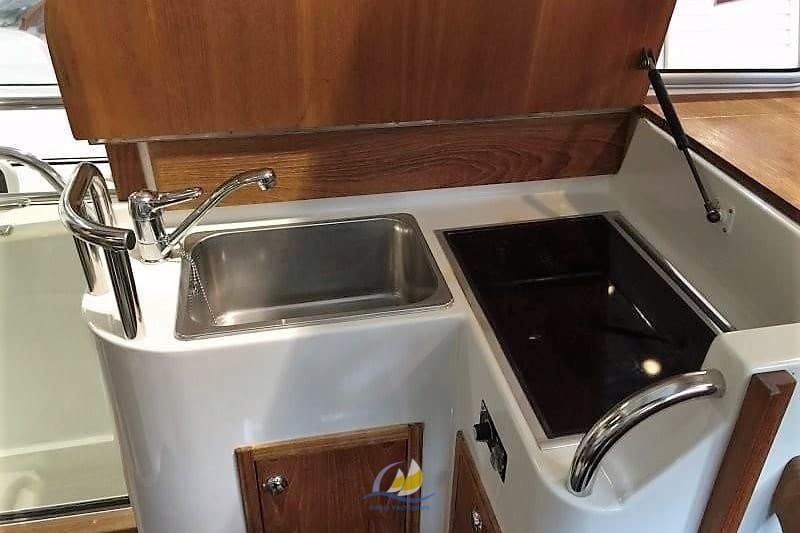 Minor 31 Offshore - Deck View Minor 31 Offshore - Deck View