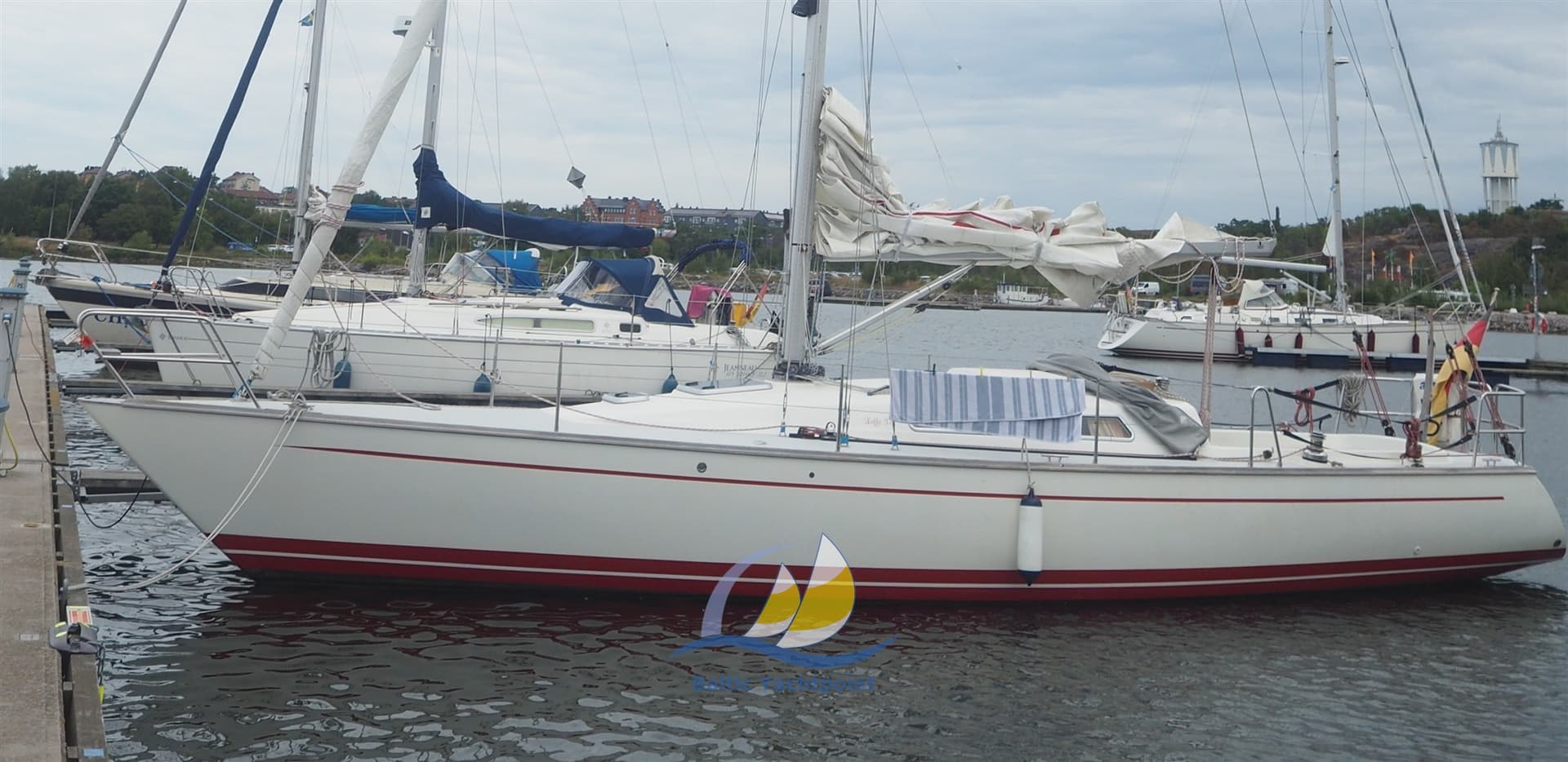 Luffe 37 - Main View Luffe 37 - Main View