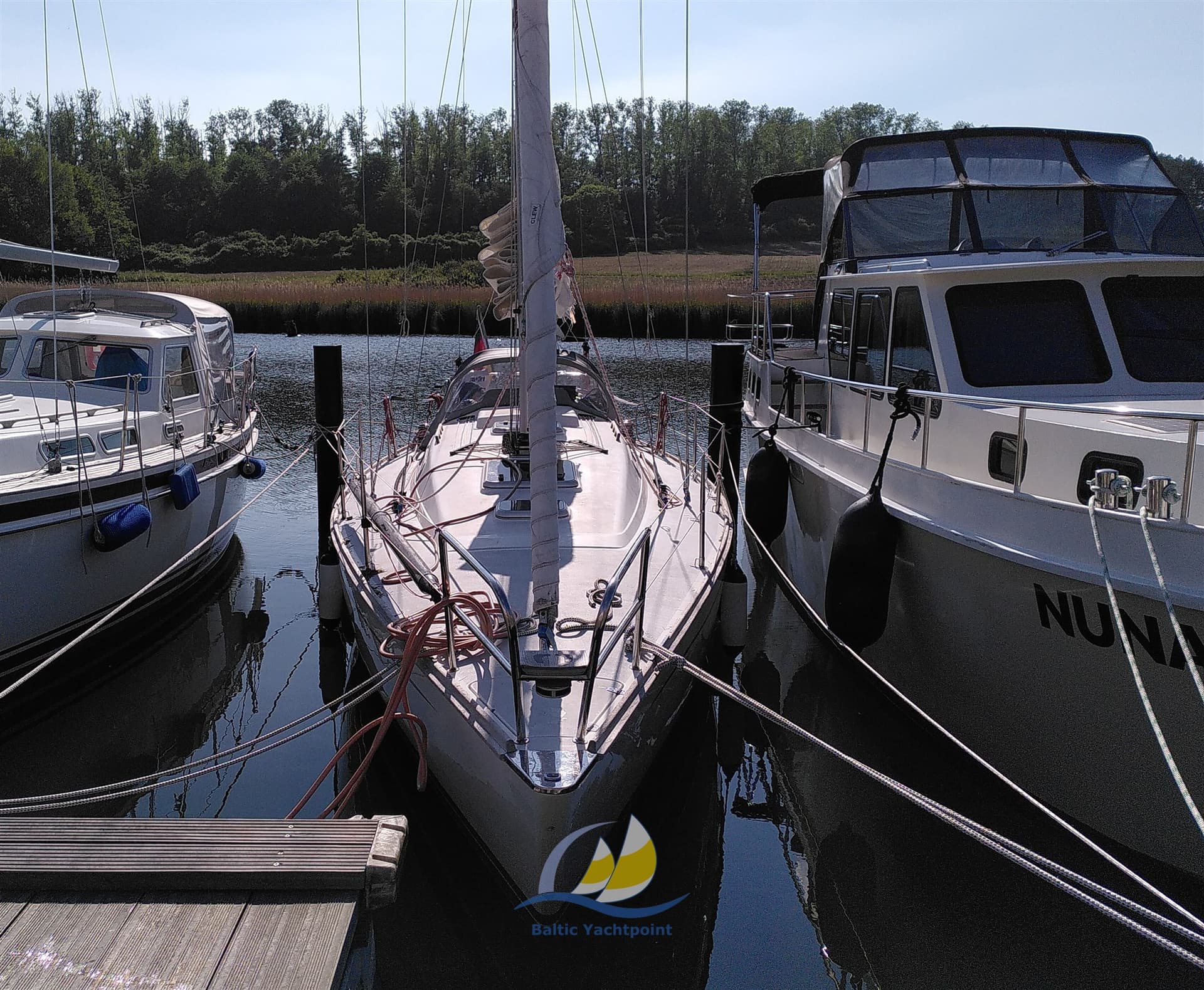 Luffe 37 - Detail View 1 Luffe 37 - Detail View 1