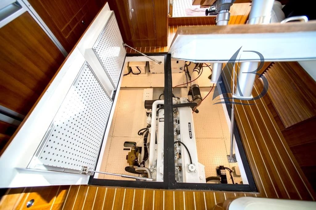 Integrity Motor Yachts Integrity 380 Fly usato - foto hero 7