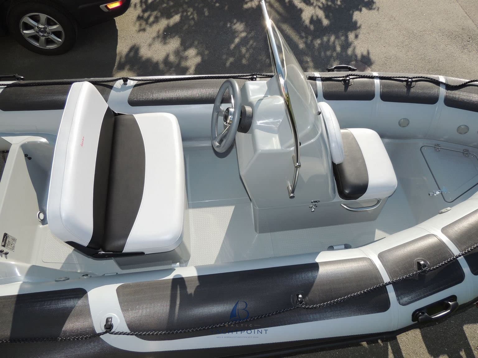 Adventure Boats Adventure Vesta 450 usato - foto hero 9