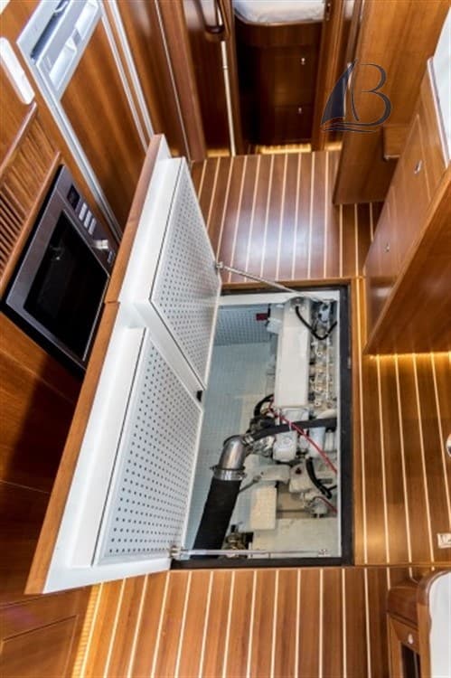 Integrity Motor Yachts Integrity 380 Sedan usato - foto hero 21