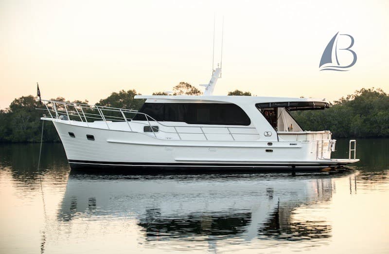 Integrity Motor Yachts Integrity 380 Sedan usato - vista principale
