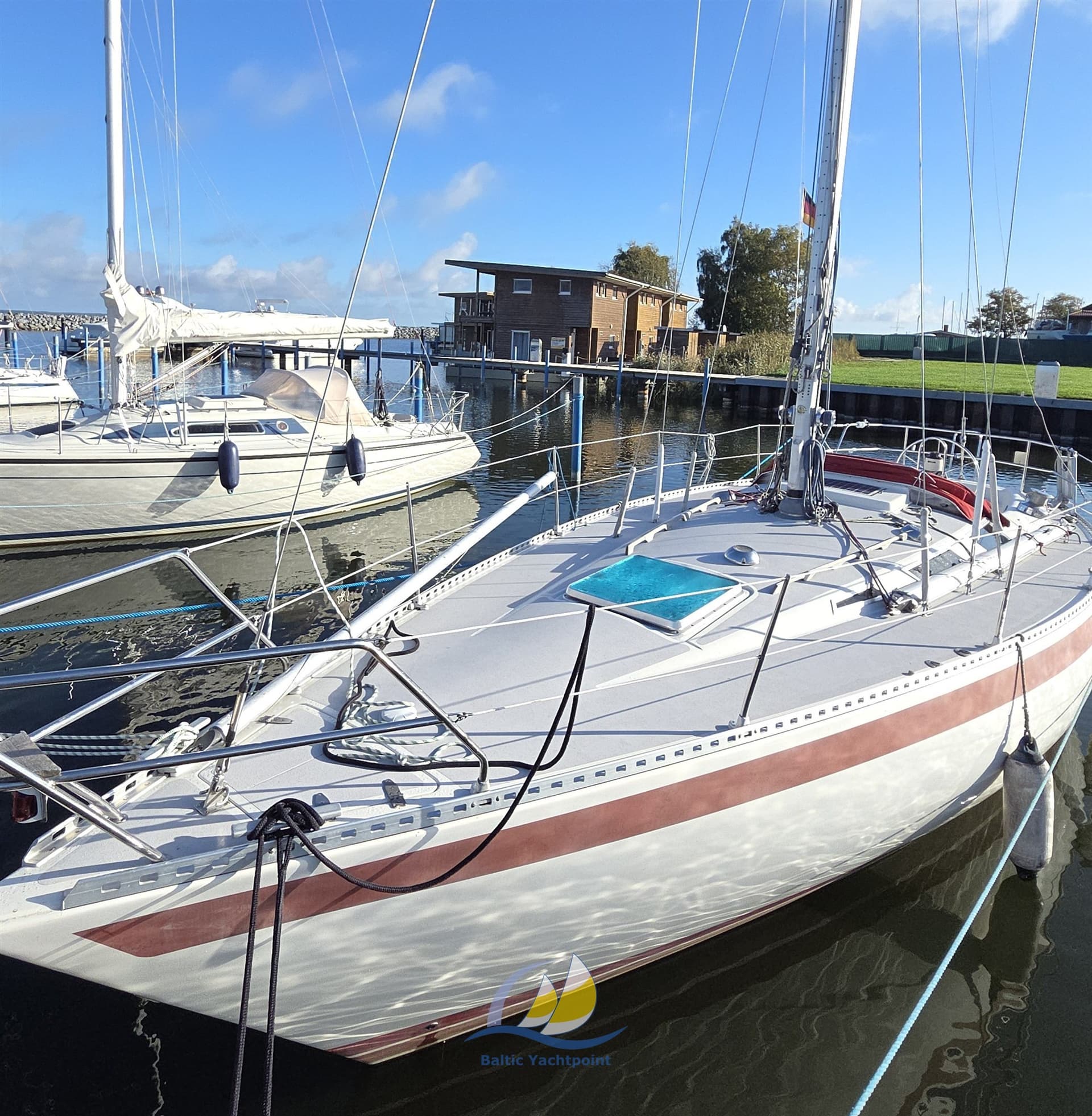 Sweden Yachts 34 - Detail View 1 Sweden Yachts 34 - Detail View 1