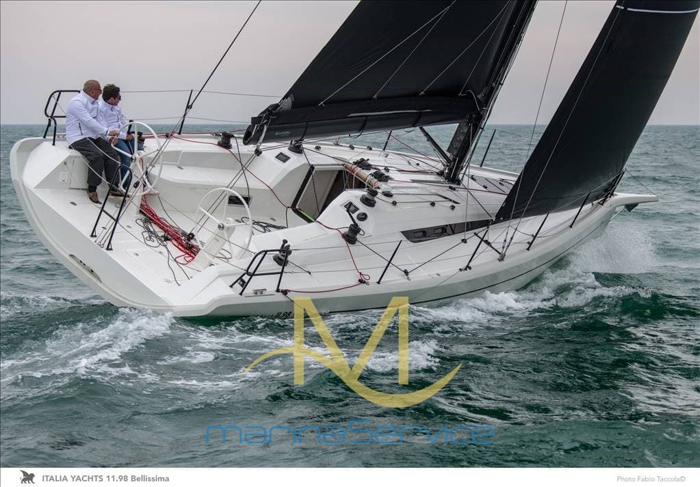 Italia Yachts Italia 11.98 - Detail View 1 Italia Yachts Italia 11.98 - Detail View 1