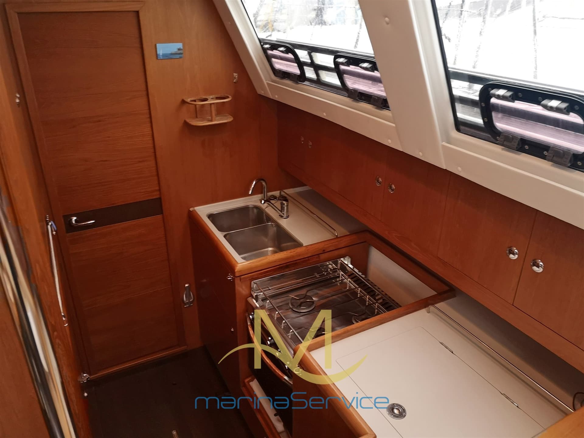 Wauquiez 47 PILOT SALOON used - hero image 14