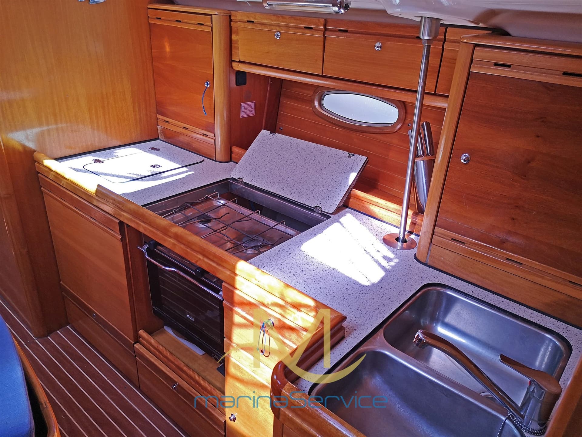 Bavaria Bavaria 39 Cruiser d'occasion - image hero 17