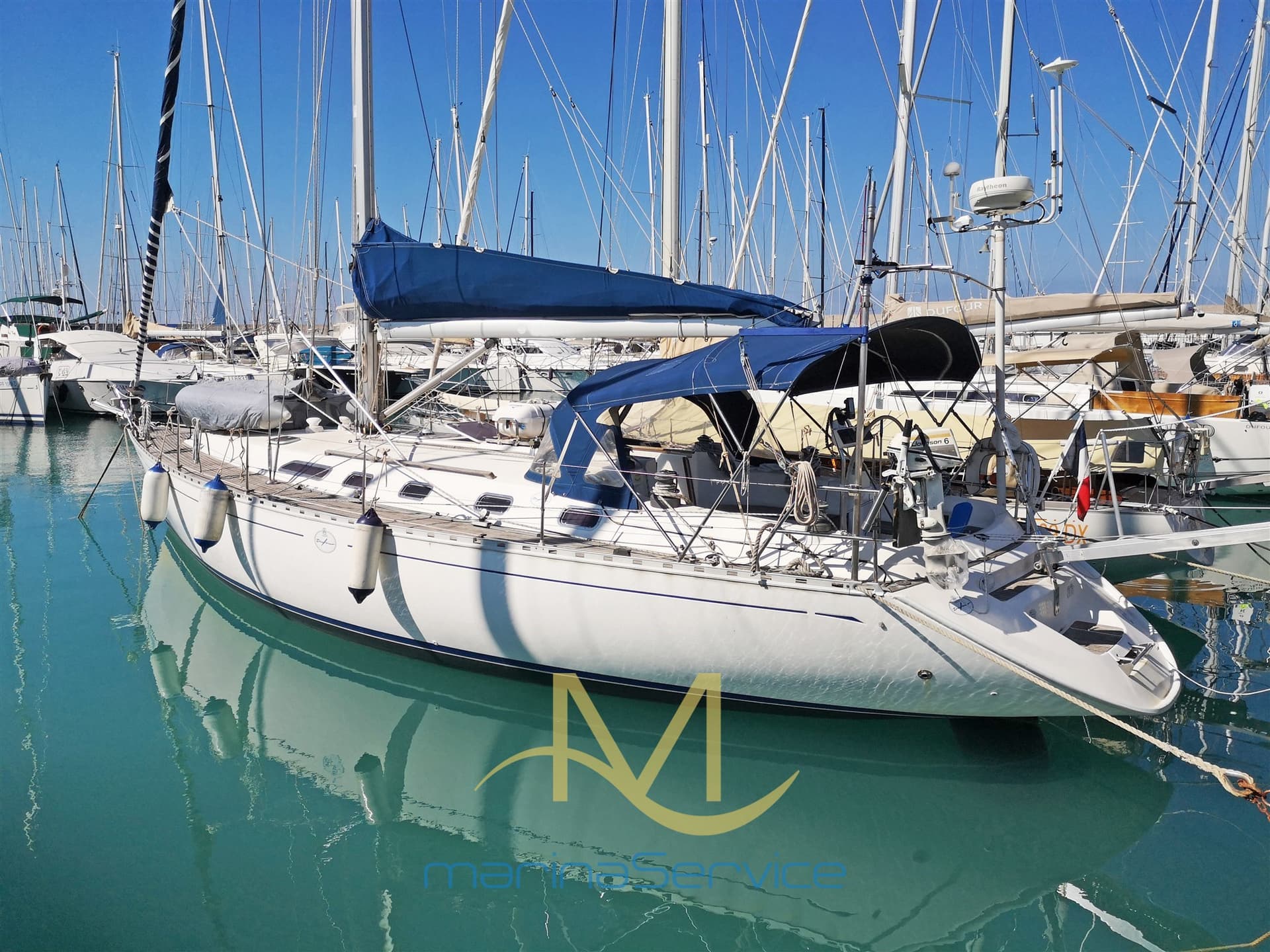 Dufour Yachts Dufour 45 Classic - Interior View Dufour Yachts Dufour 45 Classic - Interior View