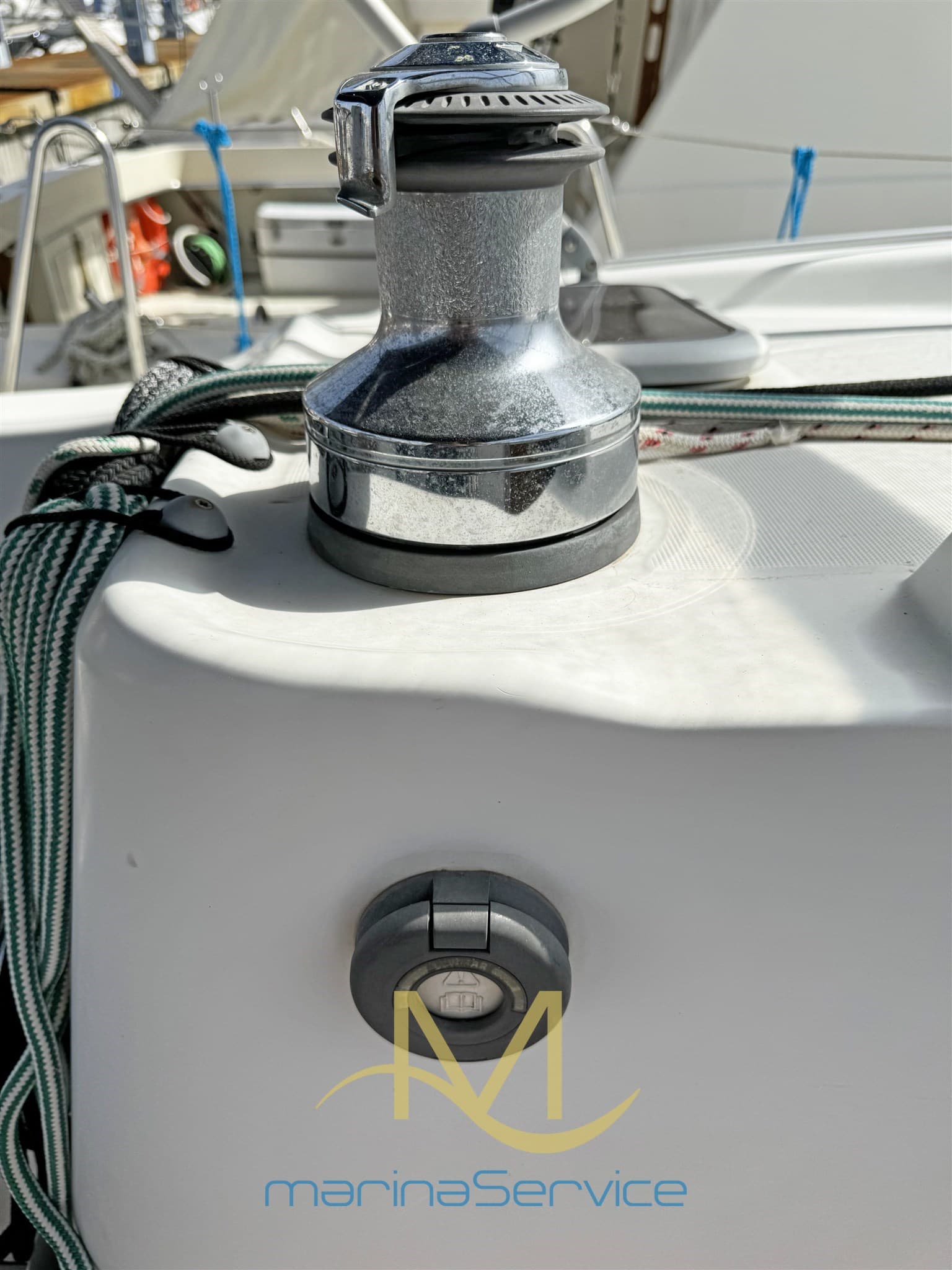Beneteau Oceanis 423 Clipper usato - foto hero 8