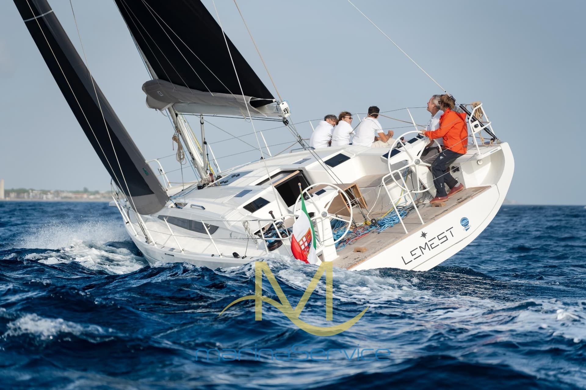 Italia Yachts Italia 12.98 New - Detail View 1 Italia Yachts Italia 12.98 New - Detail View 1