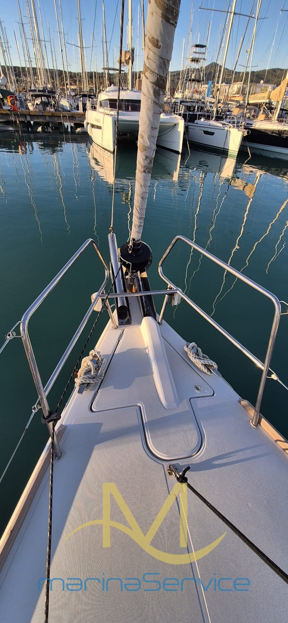 Jeanneau Sun Odyssey 439 - Detail View 1 Jeanneau Sun Odyssey 439 - Detail View 1