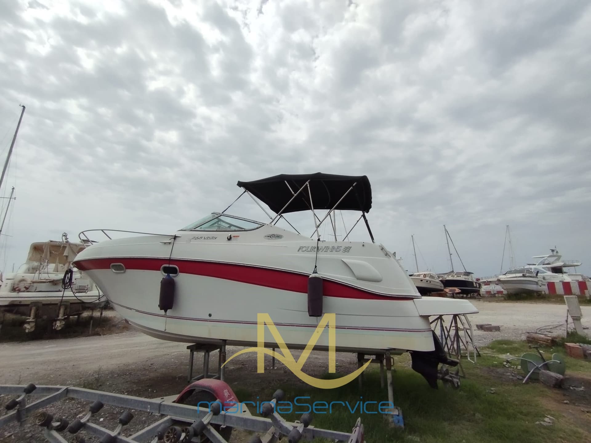 Four Winns Vista 268 - Main View Four Winns Vista 268 - Main View