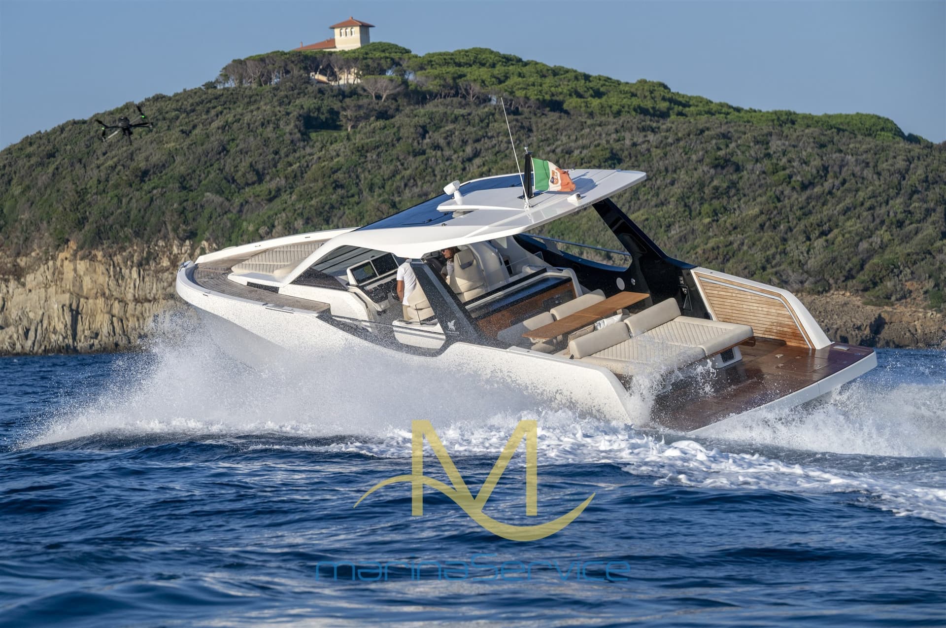 Italia Yachts IY 43 Veloce used - hero image 2