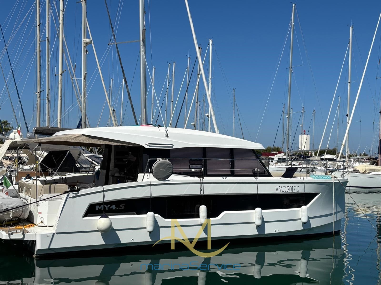 Fountaine Pajot MY 4.S gebraucht - Hauptbild 6