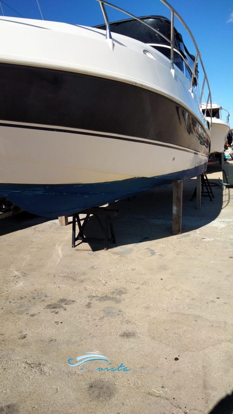 Manò Marine Mano' 26.50 Cruiser - Deck View Manò Marine Mano' 26.50 Cruiser - Deck View