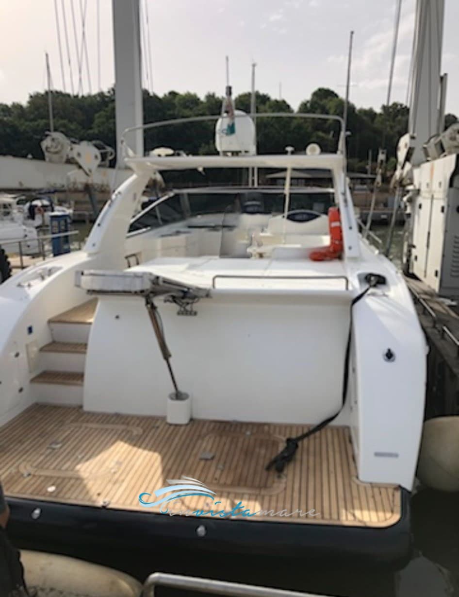 Qerre Qr 45 - Deck View Qerre Qr 45 - Deck View