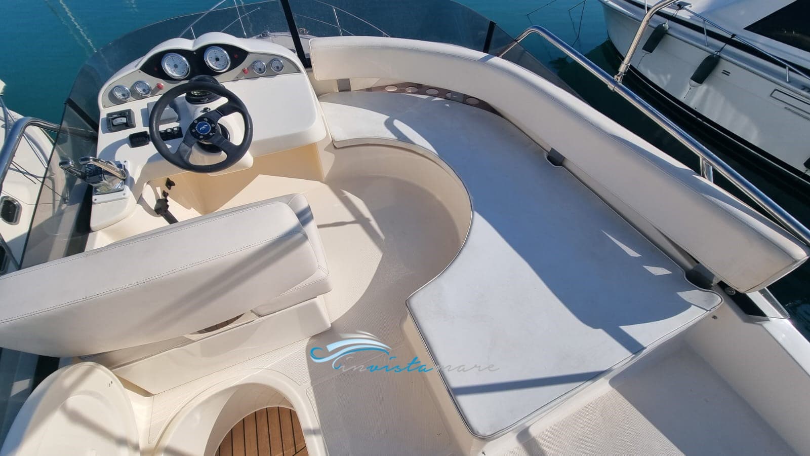 Intermare Intermare 33 - Interior View Intermare Intermare 33 - Interior View