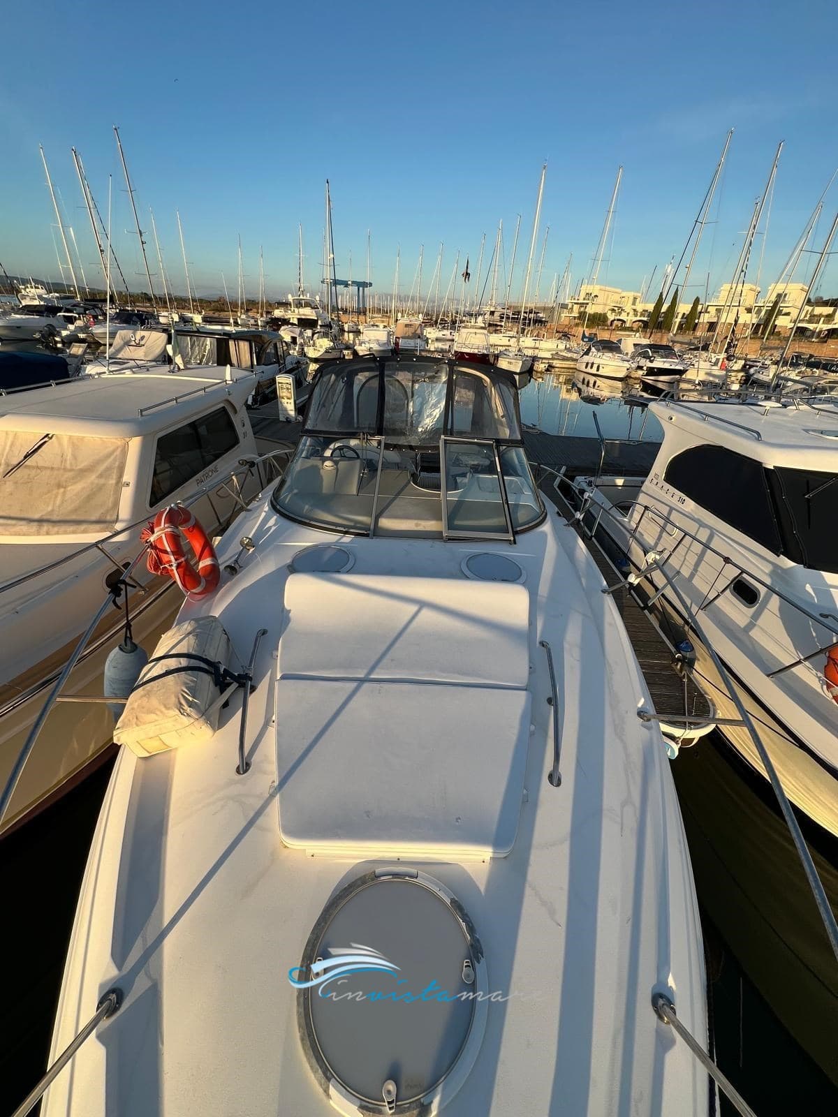 Larson Boats Cabrio 330 d'occasion - image hero 8