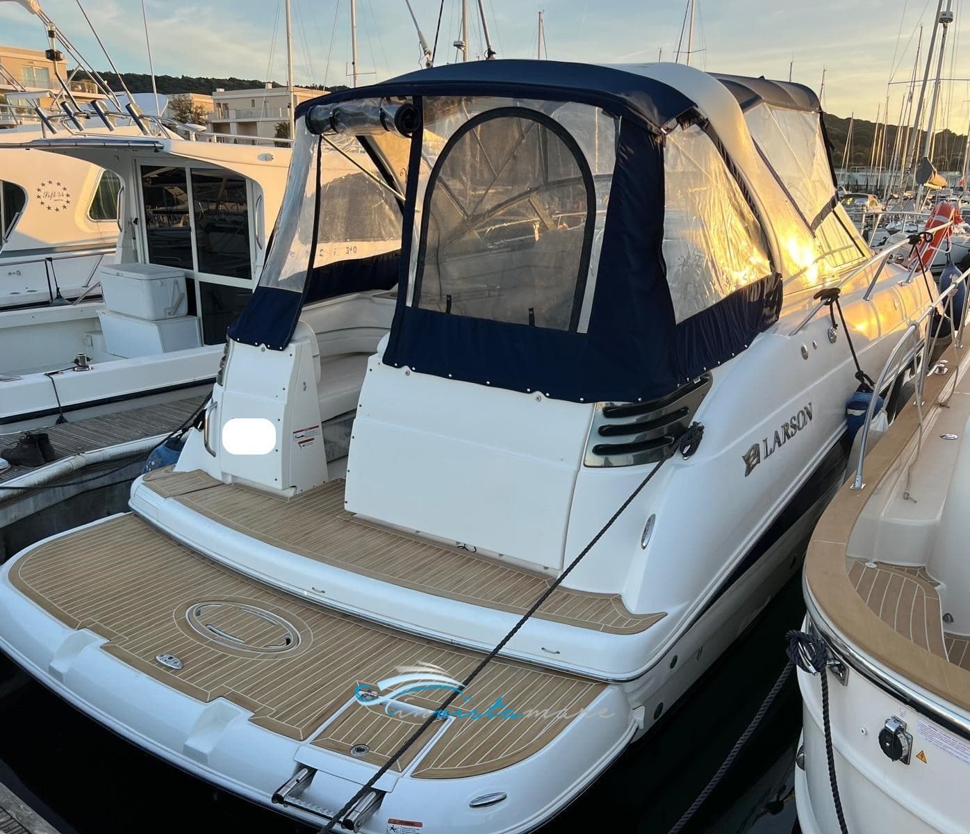 Larson Boats Cabrio 330 used - detail 1
