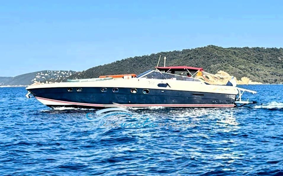 Cantieri di Baia B50 - Detail View 1 Cantieri di Baia B50 - Detail View 1