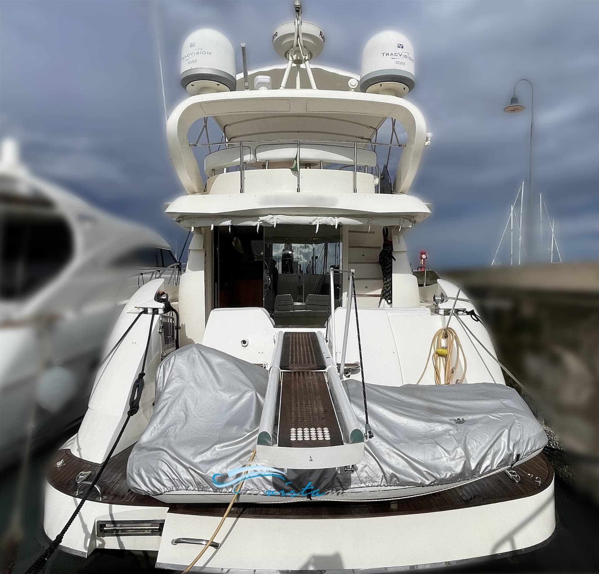 Aicon Aicon 56 - Detail View 1 Aicon Aicon 56 - Detail View 1