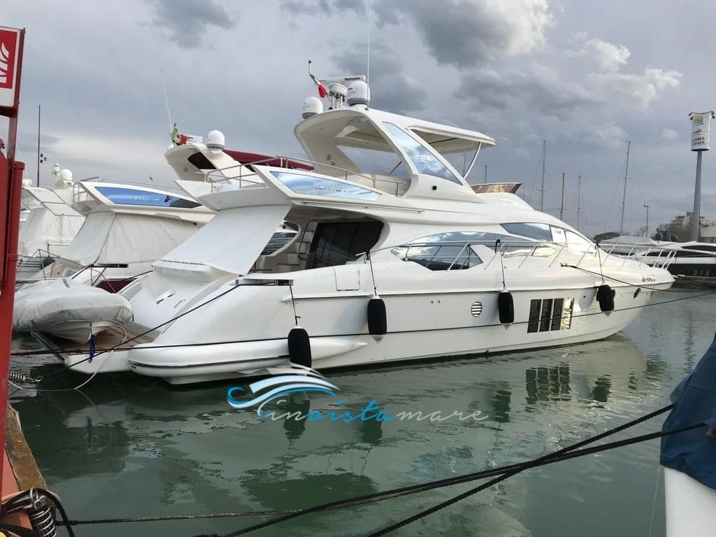 Azimut 64 Flybridge usato - dettaglio 1